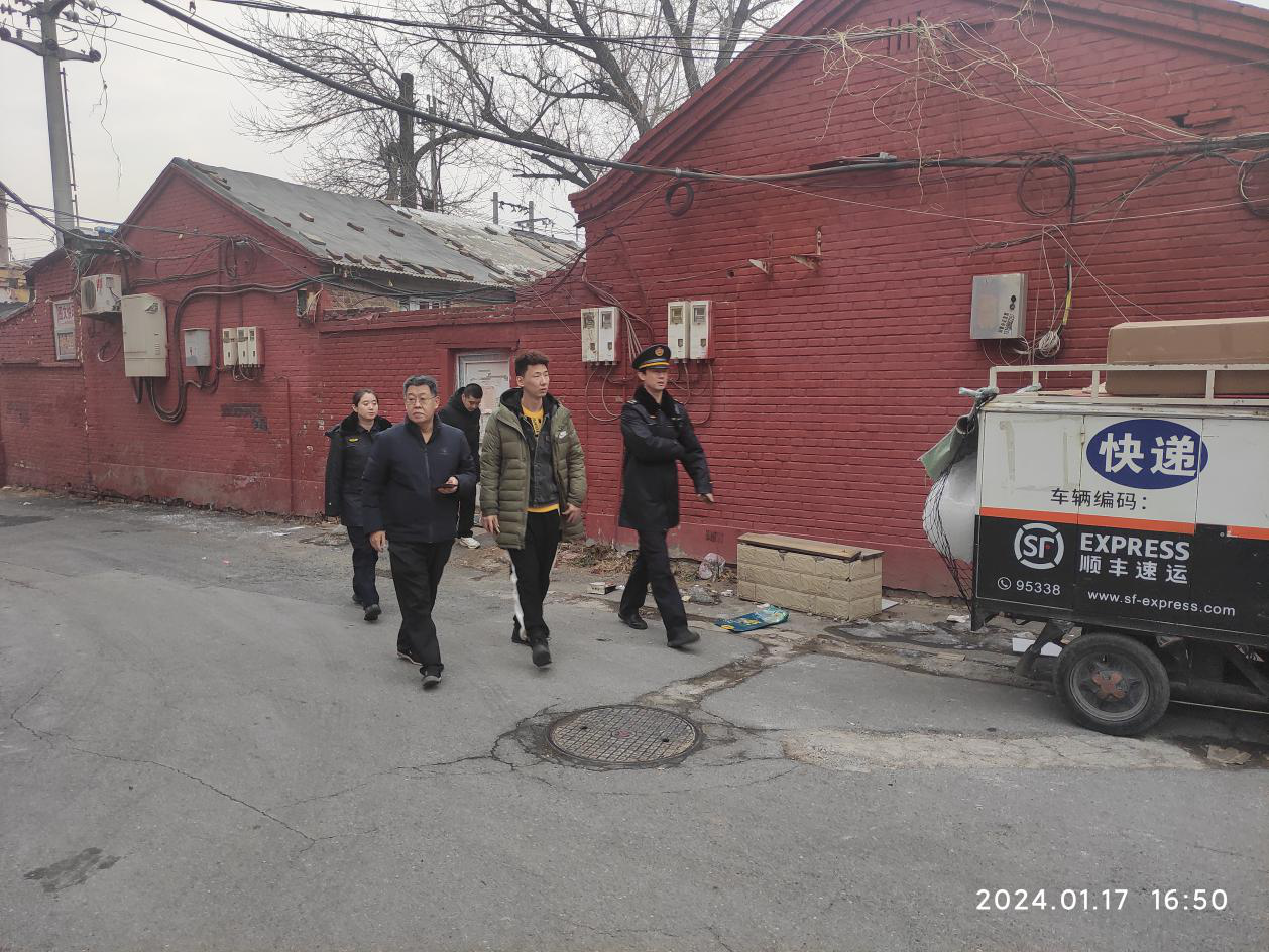 迅速响应，严格执法——规自三所积极处理甘露甲4号院违建举报2.png